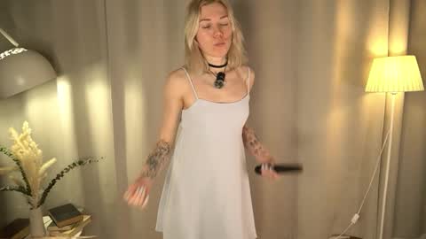 Olivia or just olive online show from March 22, 7:39 pm