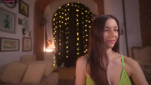 Kate or KT online show from March 4, 2:17 am