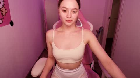 Snapshot of n0_nude chatting on January 3, 6:46 pm Eva online show from January 3, 6:46 pm
