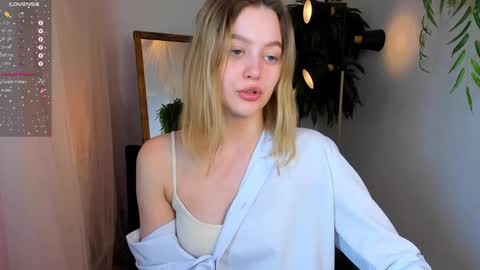 Snapshot of n0_nude chatting on January 24, 2:08 pm Eva online show from January 24, 2:08 pm