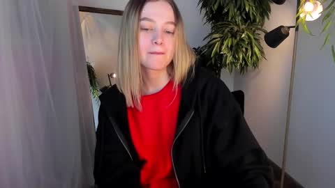 Snapshot of n0_nude chatting on February 6, 4:03 pm Eva online show from February 6, 4:03 pm