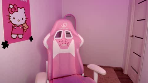 Snapshot of n0_nude chatting on February 12, 7:34 am Eva online show from February 12, 7:34 am