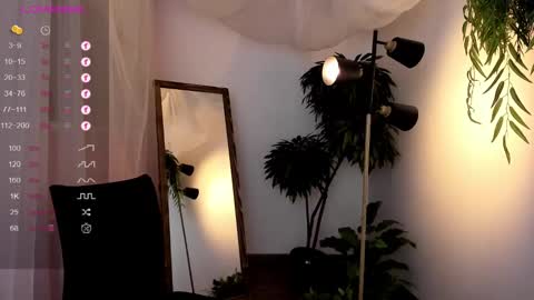Snapshot of n0_nude chatting on March 8, 3:02 pm Eva online show from March 8, 3:02 pm