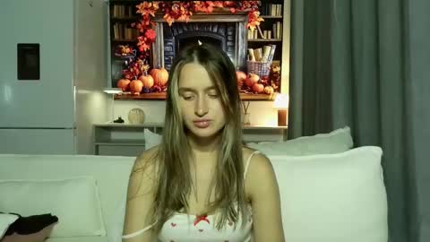 Eva online show from October 1, 11:00 pm