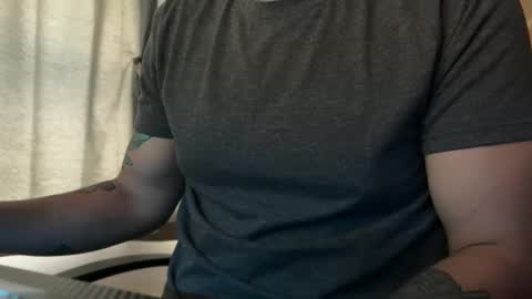 Snapshot of n1_ca chatting on September 29, 6:13 pm n1_ca online show from September 29, 6:13 pm