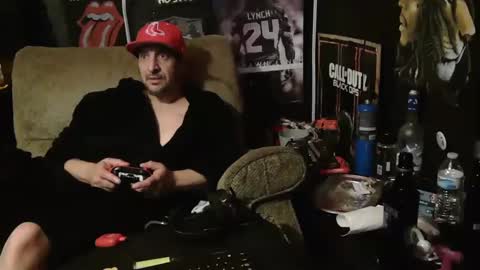 SnackPants online show from December 28, 8:37 am