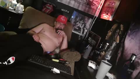 SnackPants online show from January 6, 10:35 am