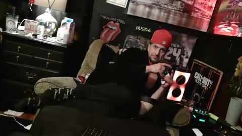 SnackPants online show from January 19, 4:22 am