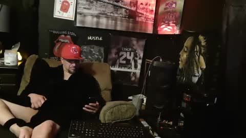 SnackPants online show from January 27, 5:36 am