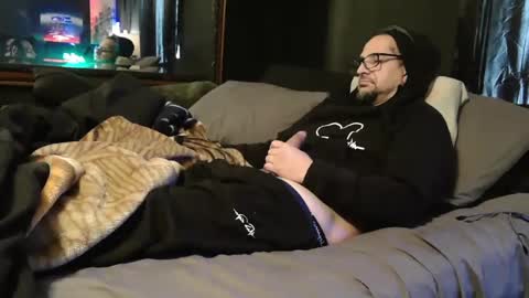 SnackPants online show from January 30, 5:17 pm