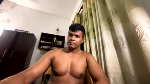 Snapshot of n_uz chatting on December 21, 5:40 pm rom online show from December 21, 5:40 pm