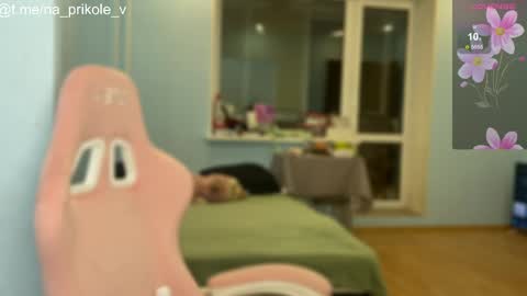 Vanessa and Julia  online show from October 31, 6:53 pm