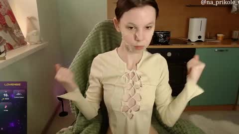 Vanessa and Julia  online show from April 6, 7:20 am