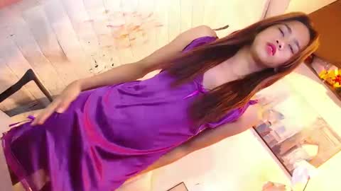 Snapshot of naa_waahh chatting on February 8, 12:06 pm yannah online show from February 8, 12:06 pm