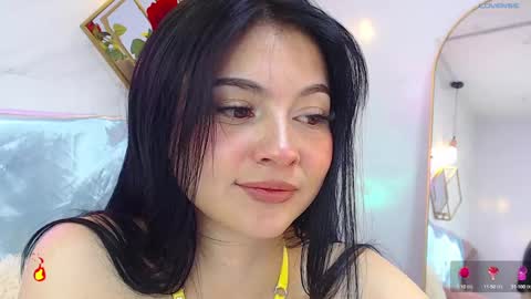 naamah_b online show from February 20, 4:36 pm