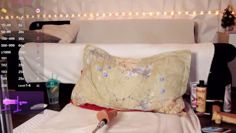 Snapshot of naathasa_ chatting on February 6, 1:54 pm Naathasa online show from February 6, 1:54 pm