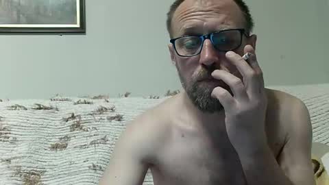 Snapshot of nachtigall25 chatting on February 6, 5:12 am nachtigall25 online show from February 6, 5:12 am