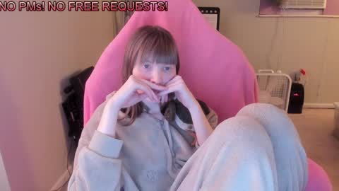 Natalie Marlo online show from December 9, 3:54 pm