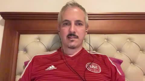 Snapshot of naco20l chatting on February 14, 2:41 am naco20l online show from February 14, 2:41 am