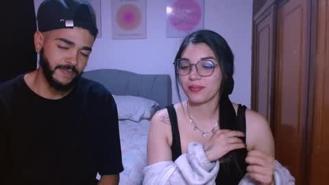 naduu__xx online show from December 7, 3:25 am