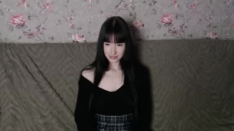 Snapshot of naemiblush chatting on April 1, 11:57 pm Naemi online show from April 1, 11:57 pm