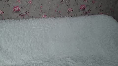 Snapshot of naemiblush chatting on June 10, 4:17 pm Naemi online show from June 10, 4:17 pm