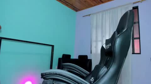 nagui online show from December 31, 2:03 pm