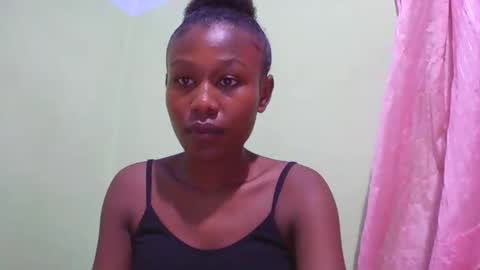 Snapshot of nah296652 chatting on February 16, 7:21 pm nah296652 online show from February 16, 7:21 pm