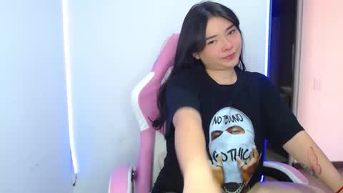 nahia cute     only   online show from December 18, 7:09 pm