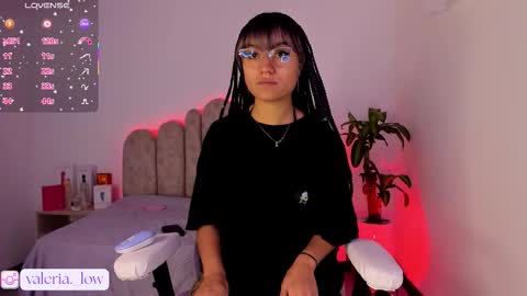 Snapshot of nahia_low chatting on October 3, 12:40 am  Valeria  online show from October 3, 12:40 am