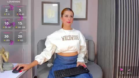 Snapshot of nahiajhonson_ chatting on January 13, 12:13 pm Nahia online show from January 13, 12:13 pm