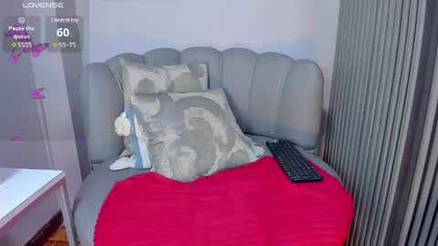 Snapshot of nahiajhonson_ chatting on January 13, 3:15 pm Nahia online show from January 13, 3:15 pm