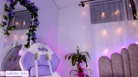 nahialov online show from February 27, 2:00 am