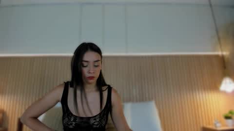 Nahimi online show from March 9, 7:29 pm