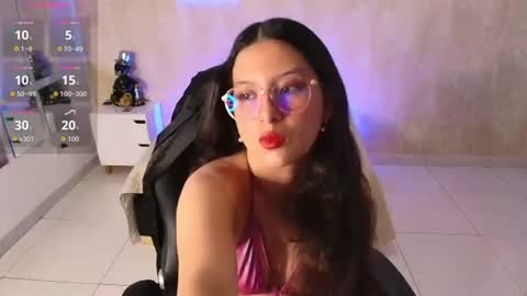 Snapshot of nahomi_blaze56eup chatting on July 24, 3:15 am valeria online show from July 24, 3:15 am