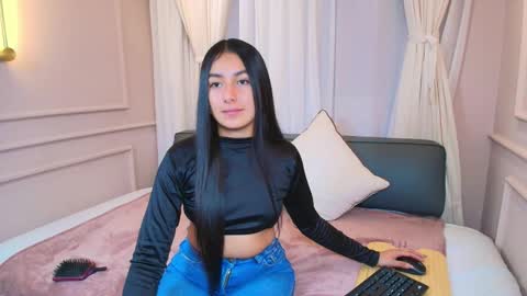 Nahomi online show from October 24, 7:54 pm