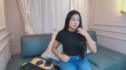 Nahomi online show from November 24, 7:46 pm