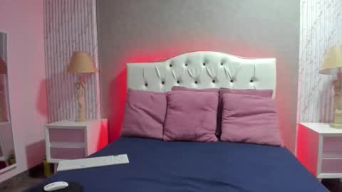 nahomi_lara online show from January 14, 6:13 pm