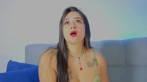 Snapshot of nahomi_sweett chatting on April 27, 10:46 am Nahomi online show from April 27, 10:46 am