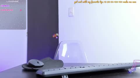 Nahomi  Carol online show from October 8, 6:38 pm