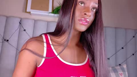  VICTORIA  online show from April 13, 8:25 pm