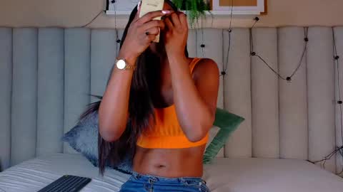  VICTORIA  online show from May 20, 8:37 pm