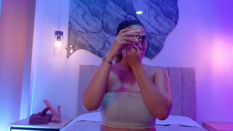 NahomiRoss online show from February 3, 12:21 pm