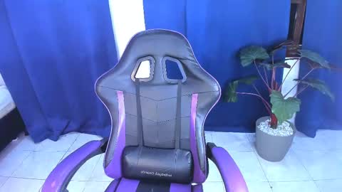 Nahomy online show from October 8, 4:04 pm