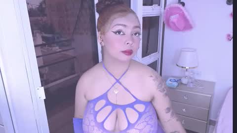 Nahomy online show from January 15, 9:18 pm