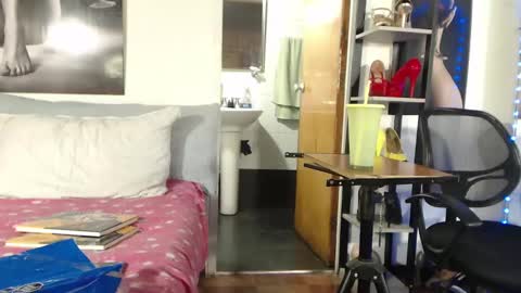 Snapshot of nahomysex_222 chatting on March 12, 3:46 am Nahonysex 222 online show from March 12, 3:46 am