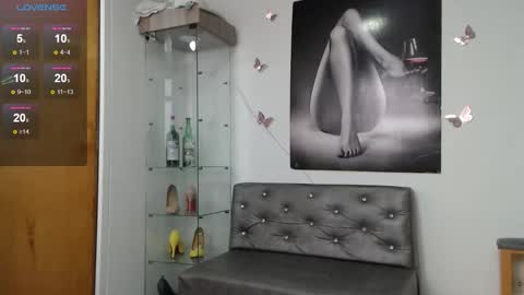 Snapshot of nahomysex_222 chatting on March 13, 9:43 pm Nahonysex 222 online show from March 13, 9:43 pm