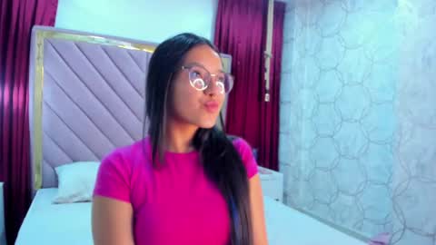 nai_blue online show from September 15, 12:43 am