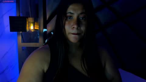 Snapshot of naia_karter chatting on January 25, 1:10 am online show from January 25, 1:10 am