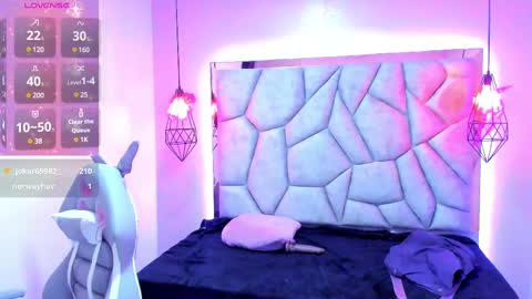 Snapshot of naia_karter chatting on March 12, 1:14 am online show from March 12, 1:14 am